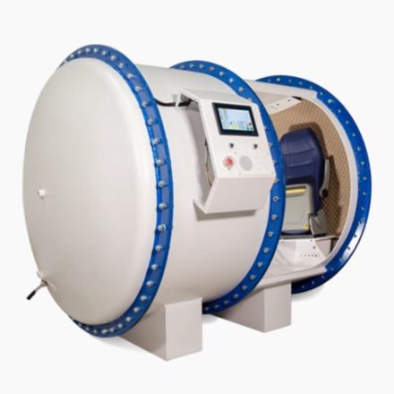 Pompey, Uran və Atlantis monoplace